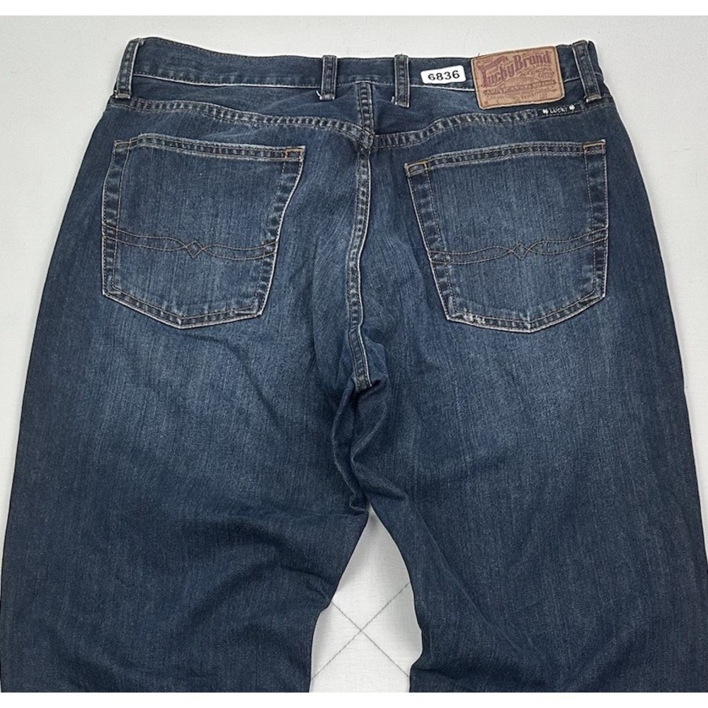 Lucky Brand 181 Relaxed Straight Jeans Mens 33x30 Y2K Blue Denim Dark Wash Loose